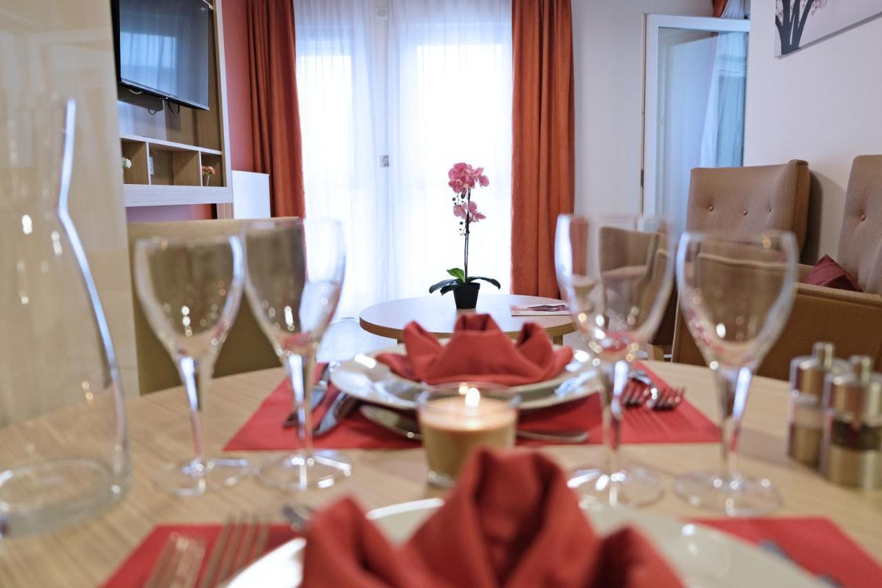 Résidence Service Senior Villa Sully Paris Montreuil Montreuil  Exterior foto
