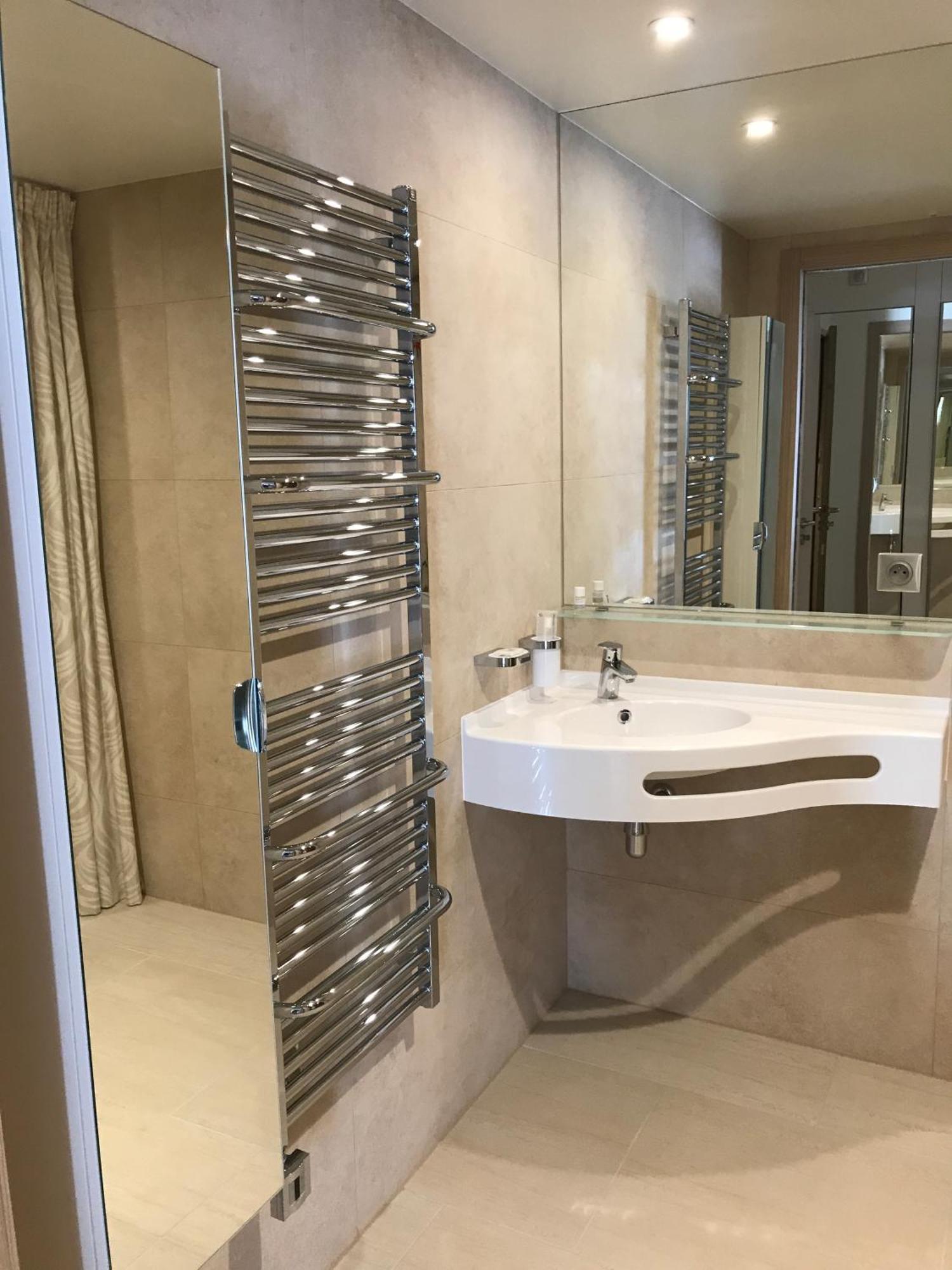 Résidence Service Senior Villa Sully Paris Montreuil Montreuil  Exterior foto